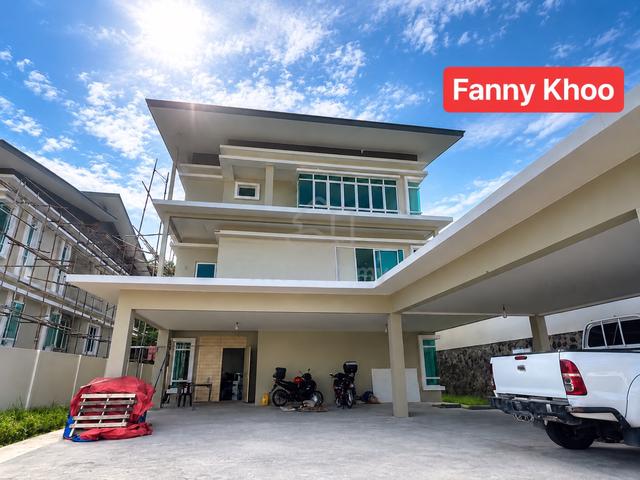 Iramanis Bungalow house | With lift | Damai | Lintas 1