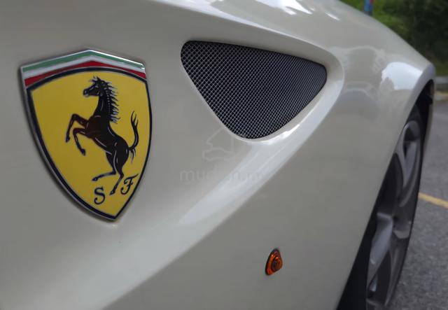 2012 Ferrari FF 6.3 V12 4RM (Import New) - 4