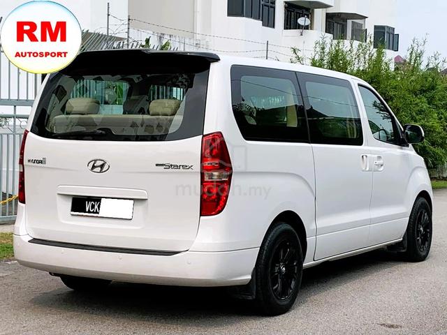 Hyundai GRAND STAREX 2.5 ROYALE 12 SEATER 2018 - 2