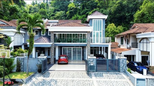 Double Storey Semi-D Taman Andaman Ukay, Ampang 1
