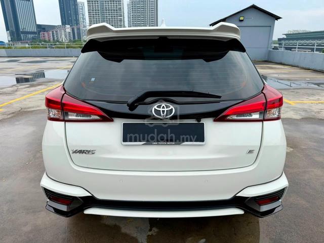 Toyota YARIS 1.5 E (A) - 5