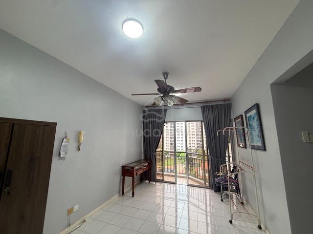 Villa Emas 1