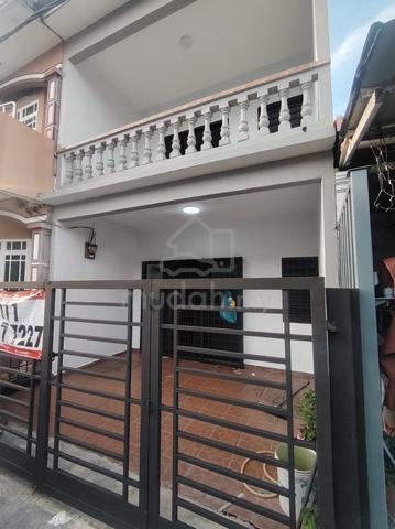 Sri Treh unit for rent 1