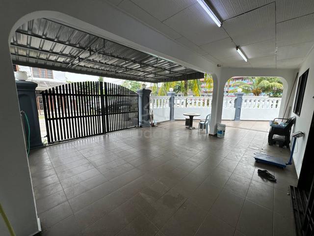 Taman Megah Ria Corner Lot Unit 3B 2BR Freehold Non Bumi 1