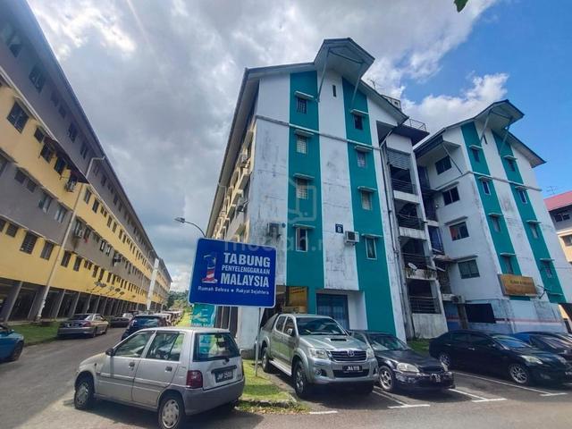 Taman Sri Plentong 1