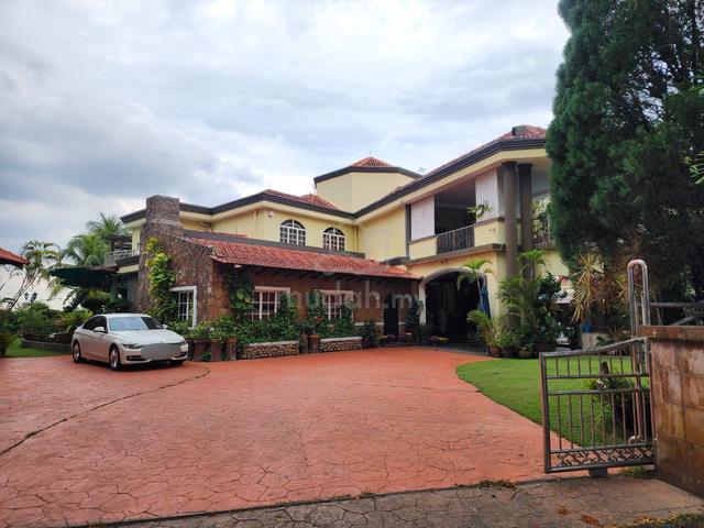 Fully Furnished Bungalow House at KGSAAS Seksyen 13 Shah Alam For Sale 1