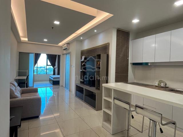 Manhattan Suites @ ITCC 1