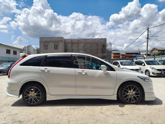 2010 Honda STREAM 1.8 I-VTEC FACELIFT (A) - 4