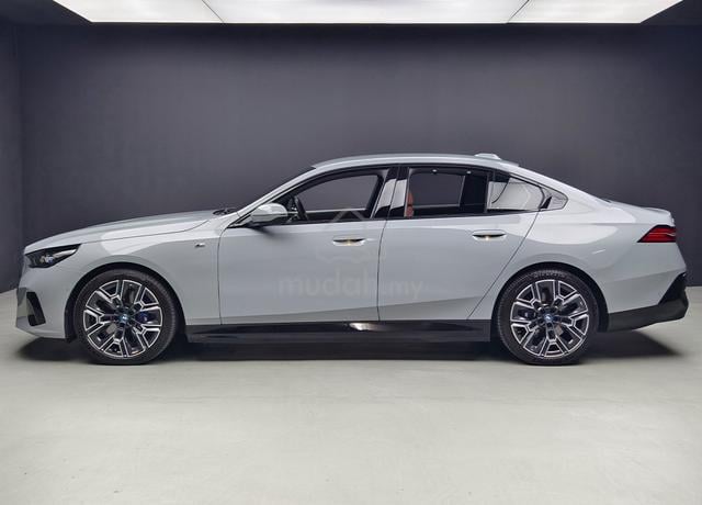 MIL-10K 2024 Bmw I5 eDRIVE40 M SPORT G60 F/S/REC - 5