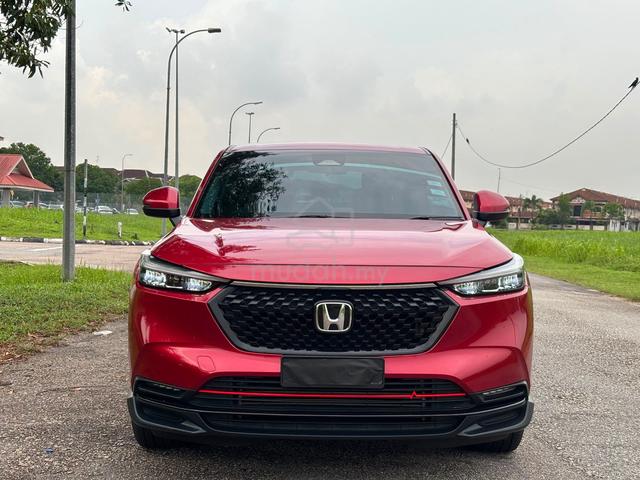 2024 Honda HR-V 1.5 TURBO V Super Low Mileage King - 3