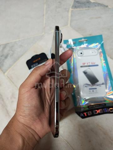Apple iPhone Air 256 GB - photo 5 of 6