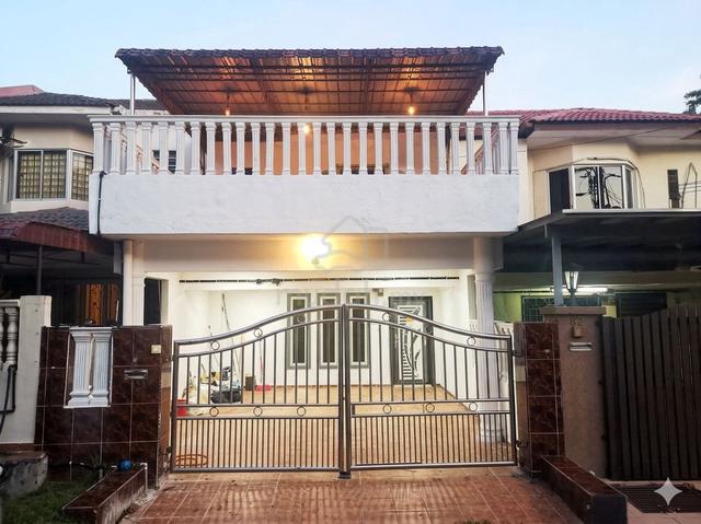 2 Storey Taman Kota Perdana for SALE 1