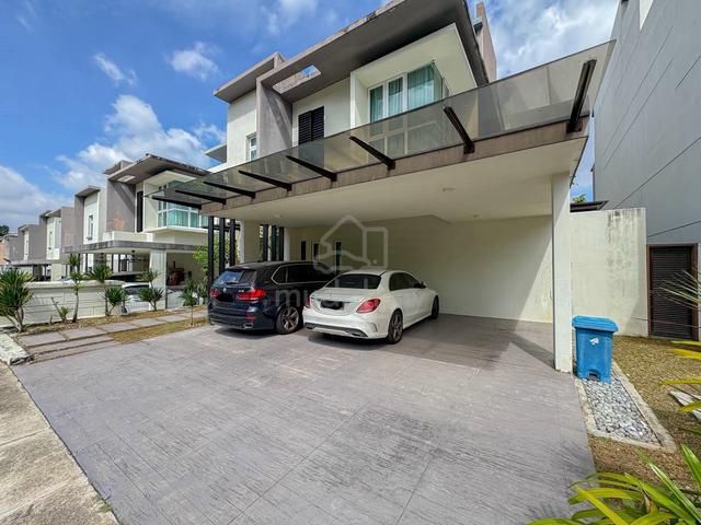 FACING LAKE, 4479sqft 🔥 2.5 Storey Zero-lot Bungalow Tijani Ukay 1