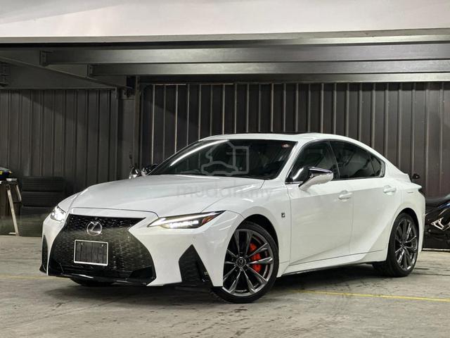 BLACK SEAT SUNROOF 360CAM 2021 Lexus IS300 F-SPORT - 1