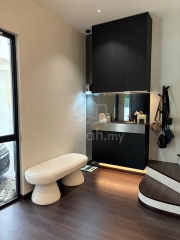 puchong lakeside for sell 1