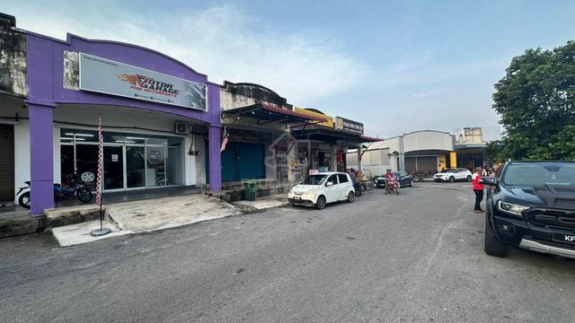 Ambangan Height Single Storey Shoplot 1,400 Sqft 1