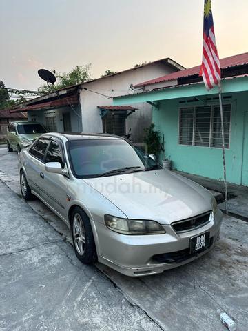 Honda Accord S86 2.0 VTEC Tahun 2000 Auto - 2