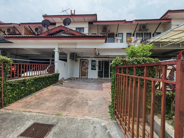 Rumah Teres 2 Tingkat Taman Kristal Dengkil Selangor 1