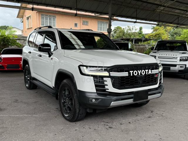 2021 Toyota Land Cruiser 300 GR-Sport 3.3 Diesel - 1