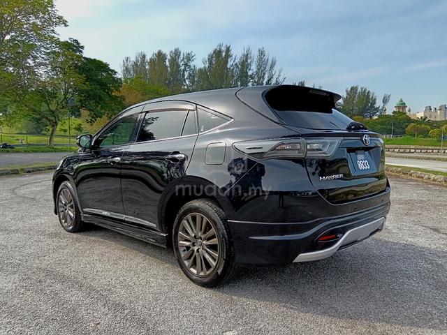 TOYOTA HARRIER 2.0 PERMIUM ADVANCE 2 tone INTERIOR - 4