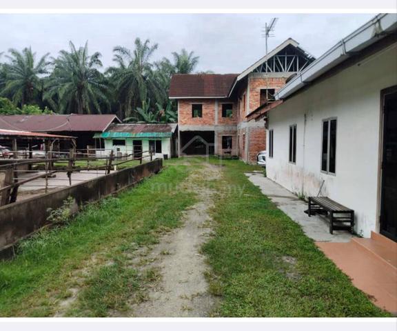 A Parcel of Malay Reserved Residencial Land 1