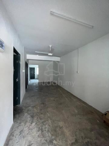 Rumah Untuk Dijual - Taman Lela Kamunting , Perak 1
