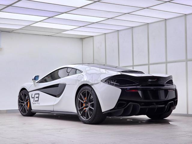 2018 Mclaren 570 3.8 GT HIGH SPEC OPTIONS - 4