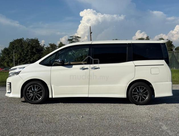 2015 Toyota VOXY 2.0 ZS GS KIRAMEKI EDITION 2019 - 5
