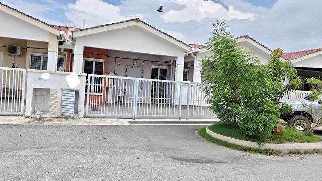 SINGLE STOREY House Jln Pinang Hillpark, Bandar Puncak Alam 1