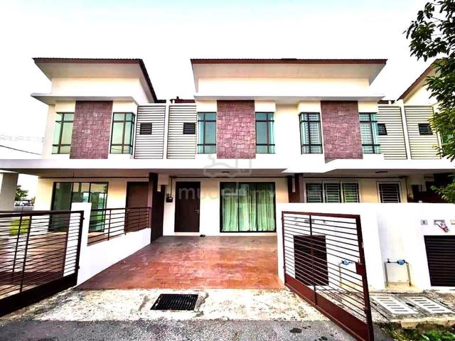 Double Storey Saujana KLIA Kota Warisan Sepang 1