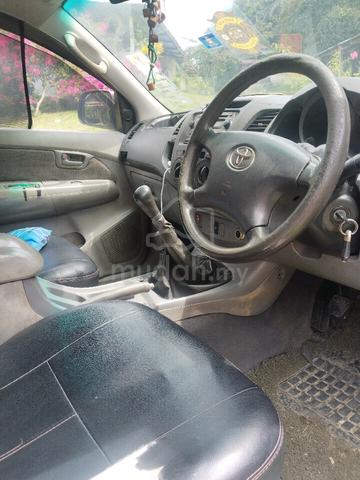 2005 Toyota HILUX 2.5 G (A) - 2