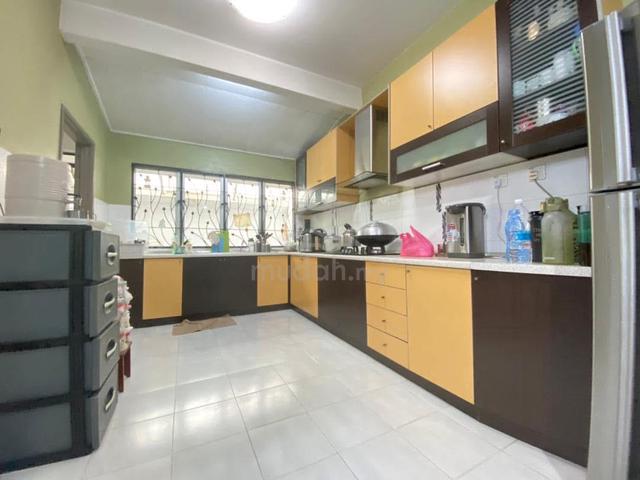 USJ 11 (24x75 sqft) Gated Guarded Kitchen Extended 2 Sty House Taipan 2