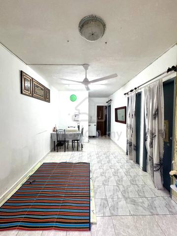 Flat Taman Melati Blok E 1