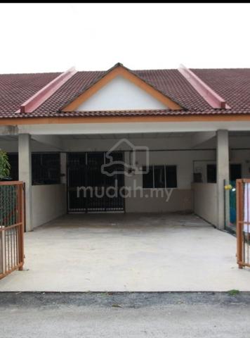 Pahang Kuantan Partially Furnished 1.5-Storey Terraced House For Rent 1