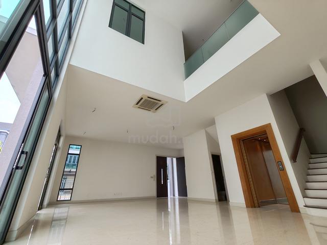 3 Storey Bungalow Foresthill Damansara Perdana with Lift Free Legal 1