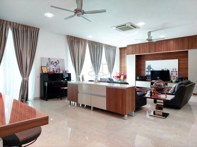 3.5 Storey Bungalow @ Aspen Garden Residence, Cyberjaya 5