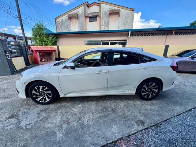 2016 Honda CIVIC 1.8 S  i-VTEC (A) - 3