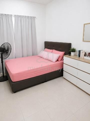 Master Room Non sharing bathroom 1