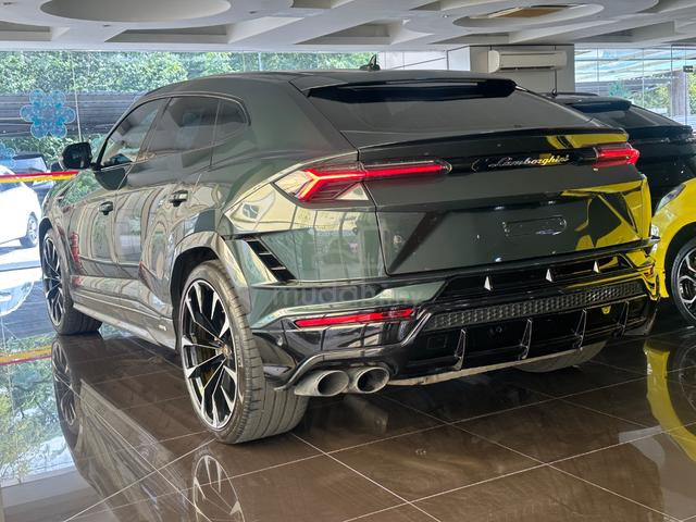 2023 Lamborghini Urus S 4.0 V8 ( 5 Seaters ) - 2