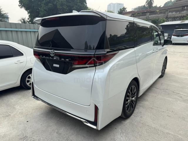 2024 Toyota VELLFIRE 2.4 Z PREMIER BLACK INTERIOR - 3
