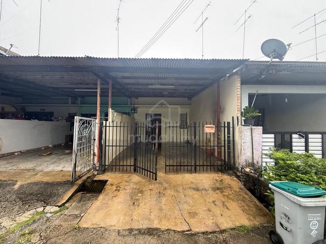 For Rent Double Storey Low Cost Taman Desa 1