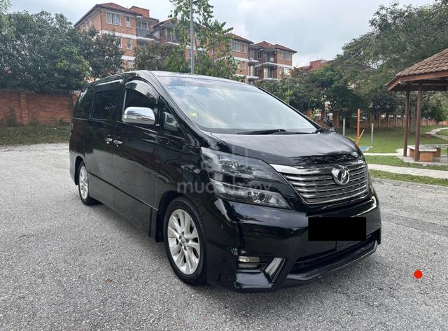 2011 Toyota VELLFIRE 2.4 X MOON ROOF (A) - 1