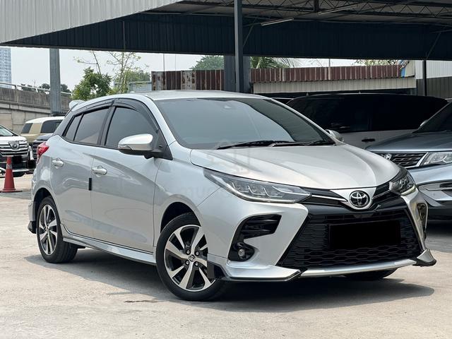 2024 Toyota YARIS 1.5 FACELIFT F.S.R Warranty 2029 - 1