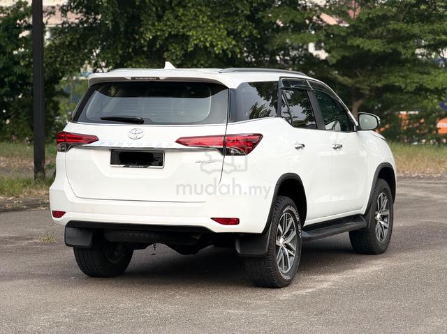 5 yrs warranty✅2018 Toyota Fortuner 2.7 At 4X4‼️ - 4