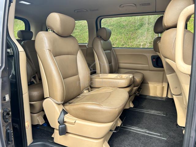 Hyundai GRAND STAREX 2.5 PRIME POWER DOOR AND BOOT - 4