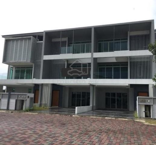 Private Lift 3 Storey Semi D D Island Residence Puchong For Sale 1