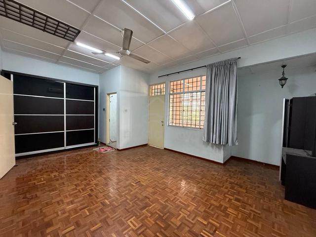 For rent Jalan Undan@Perling (Double Storey Terrace) 3