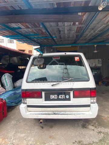 1996 Nissan CARAVAN 2.5 CBU (M) - 2
