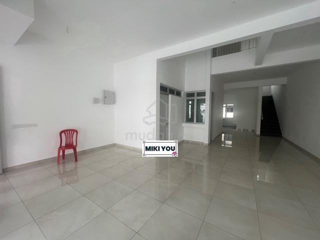 【Below market value】Perennia @ bandar rimbayu, 2 storey house for sale 1