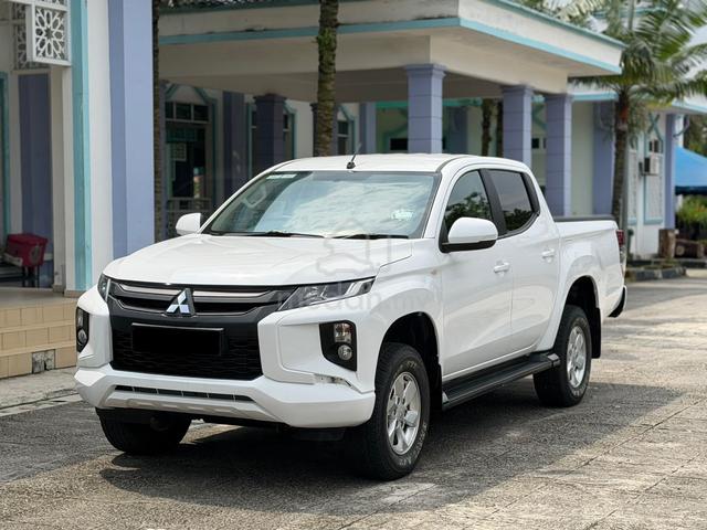 (Blnn 8xx) 2023 Mitsubishi TRITON 2.4 VGT 4x4 (A) - 3